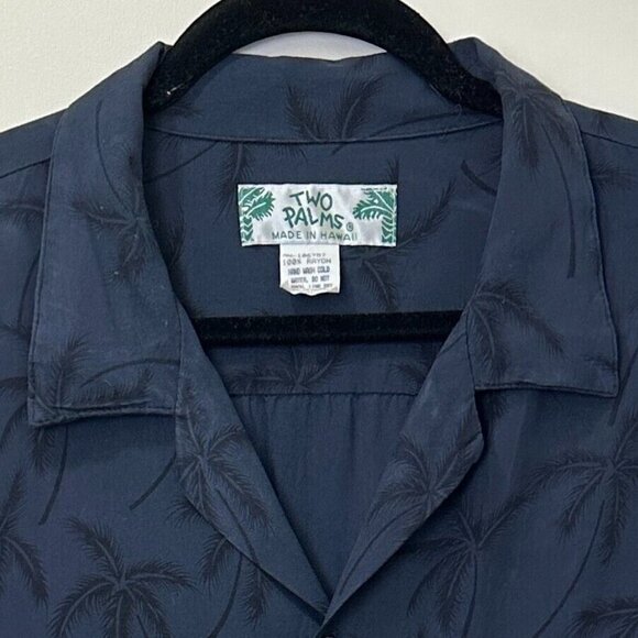 Two Palms Vintage Hawaiian Button Down Shirt Mens 2XL 100% Rayon Lightweight - Picture 3 of 6